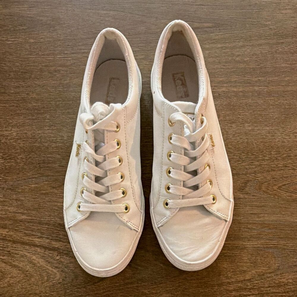 Keds Women's White Low Top Lace-Up Sneakers Solid Rubber Sole WH63681